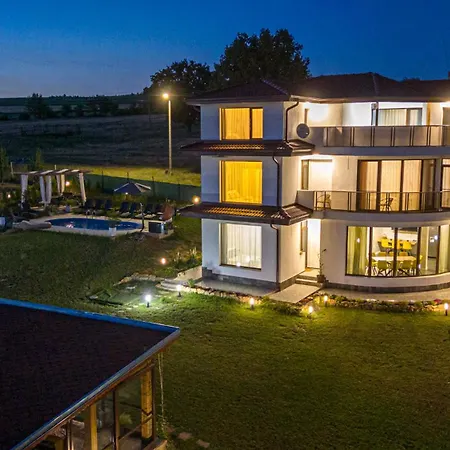 гардения Villa *