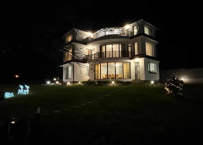 别墅 гардения Kamburovo