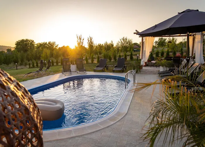 别墅 гардения